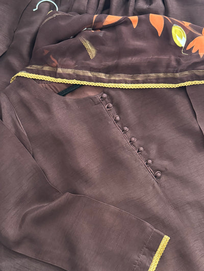 Farshi Shalwaar x Handpaint