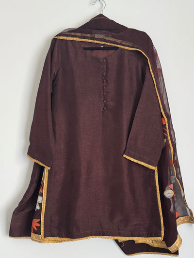 Farshi Shalwaar x Handpaint